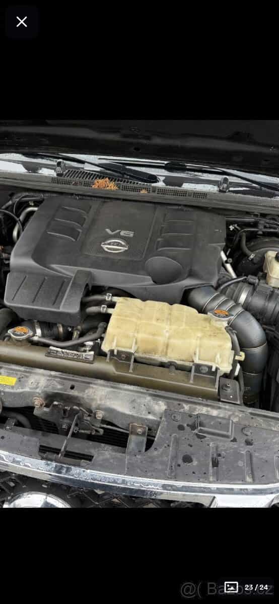 Nissan navara 3.0 V9X MOTOR..