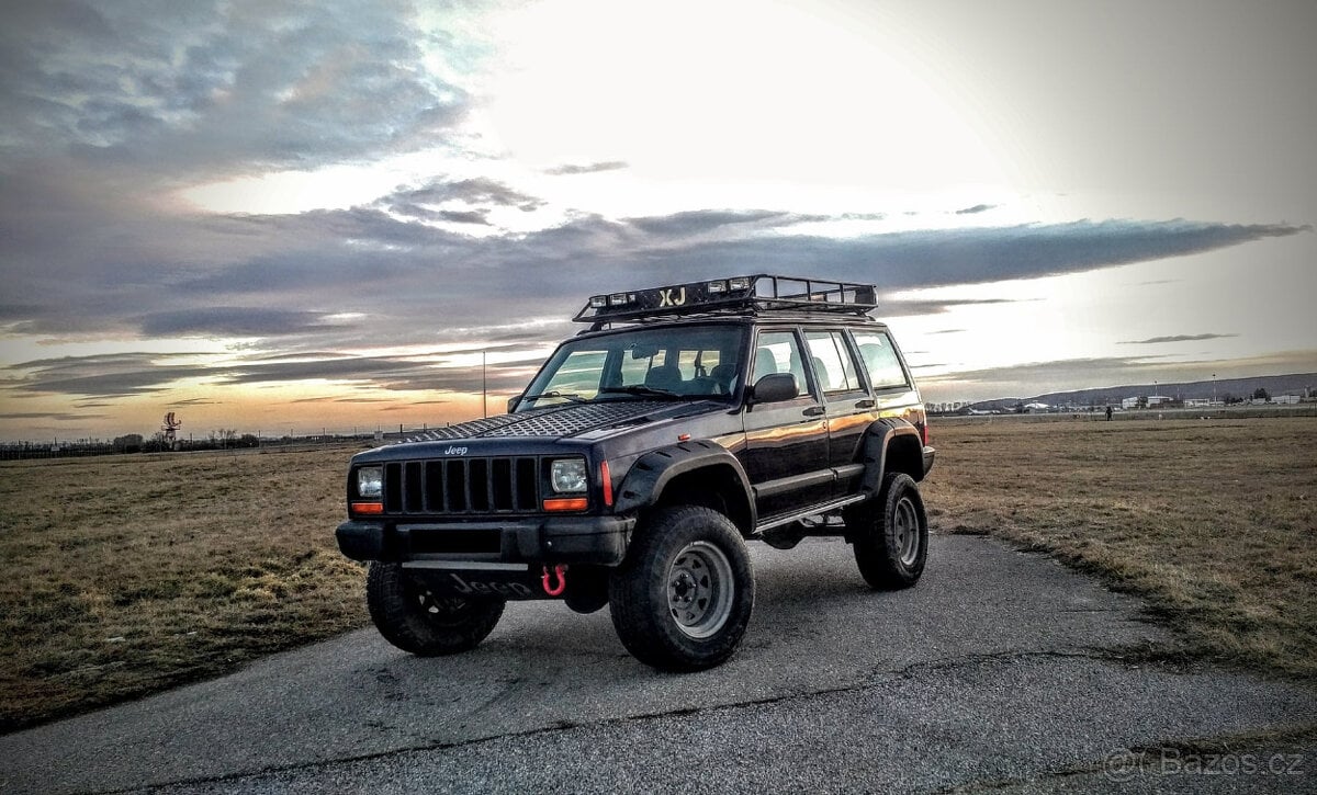 Predam lift kit zvyseny podvozok pre Jeep Cherokee XJ