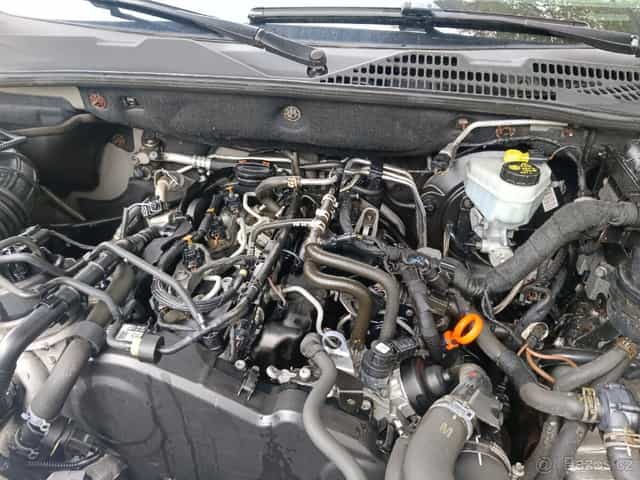 prodám motor Amarok 2.0 tdi,CSH,CSHA