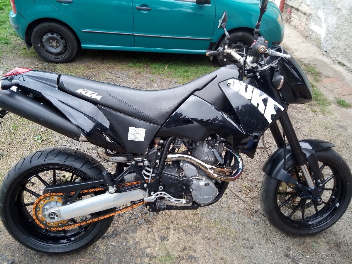 KTM Duke 640
