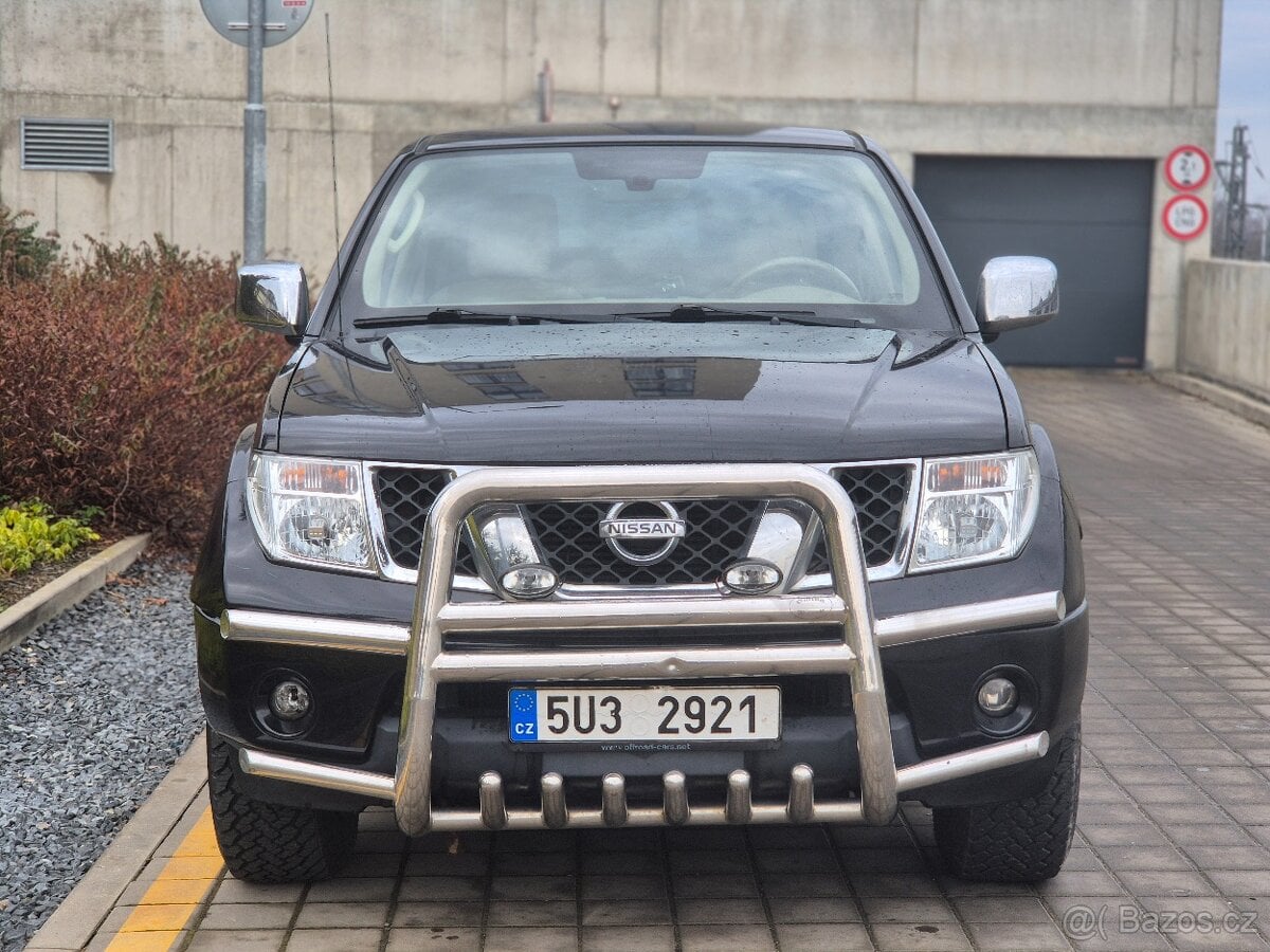 Nissan Navara 2.5 DCi 4x4 redukce tažné 3t