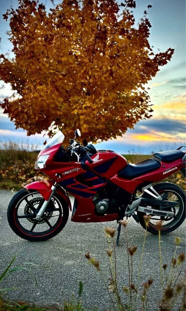Honda cbr 125 r