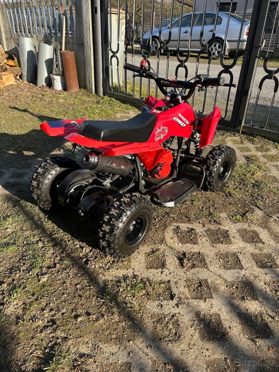 Dětská čtyřkolka