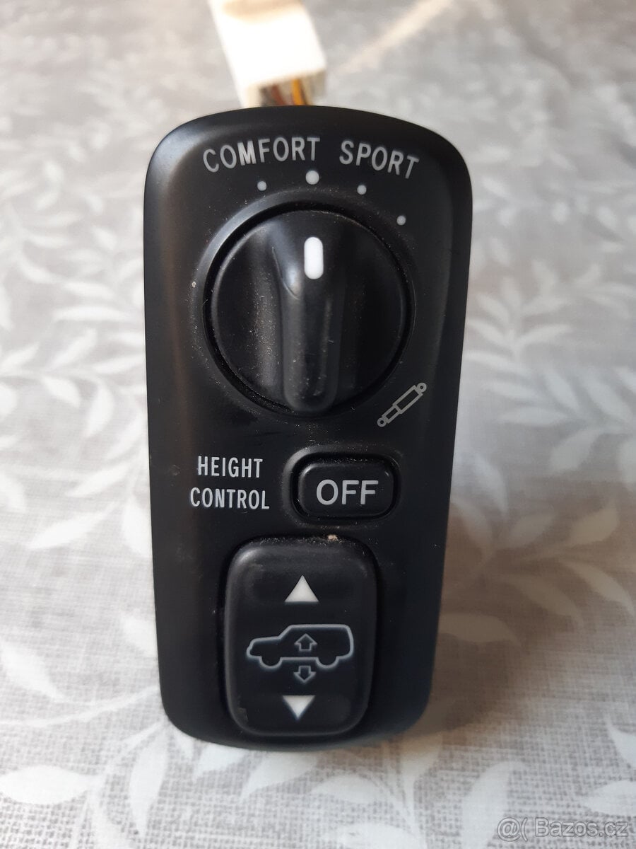 Ovladač hydraulického podvozku (AHC) Toyota/Lexus