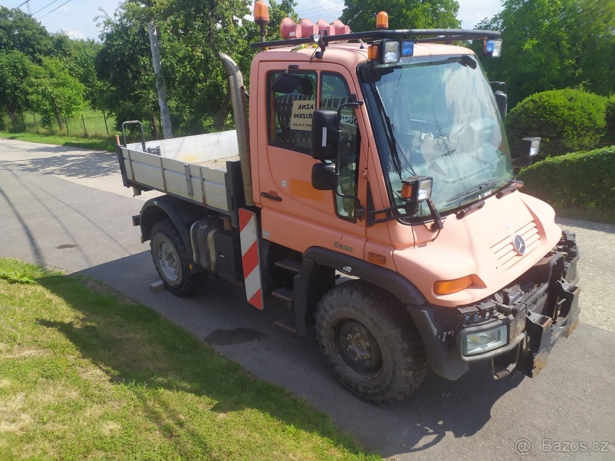 Mercedes UNIMOG U300 107 Tkm, CZ