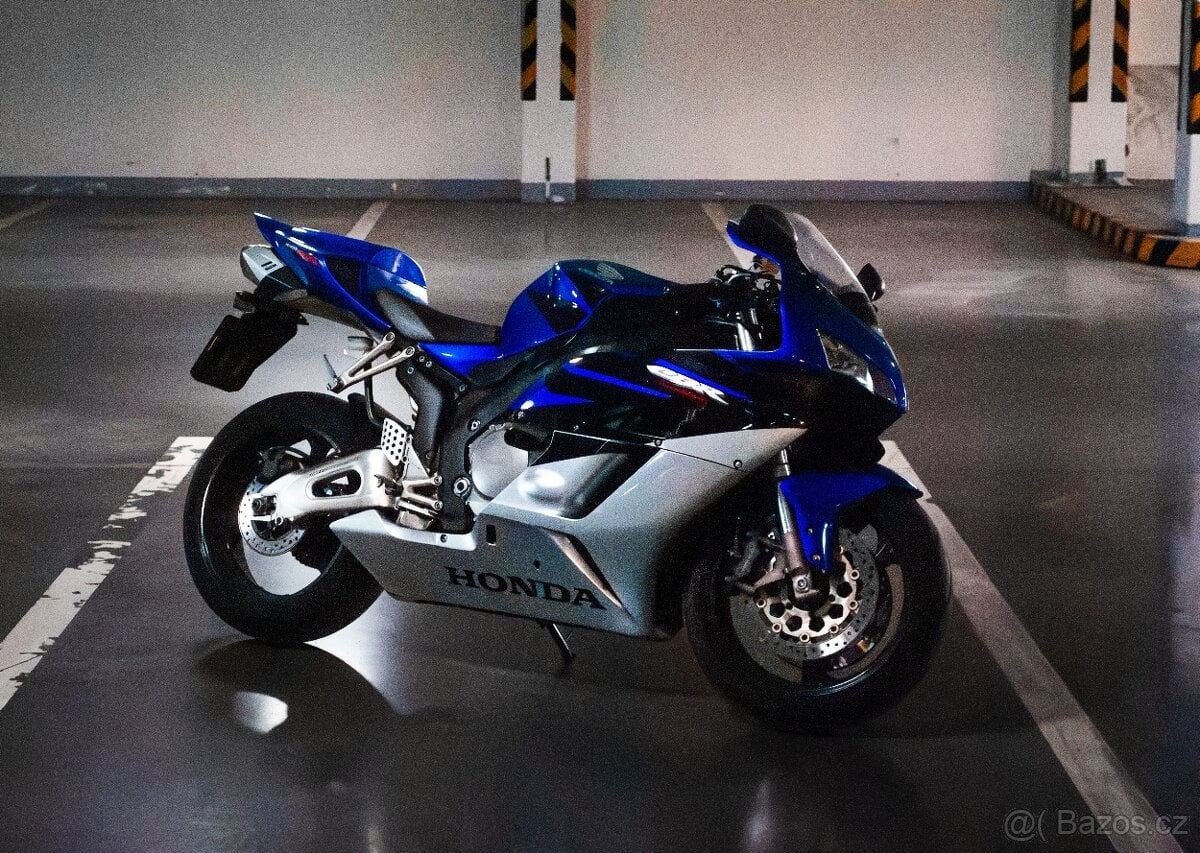Honda CBR 1000 RR 2005 Fireblade