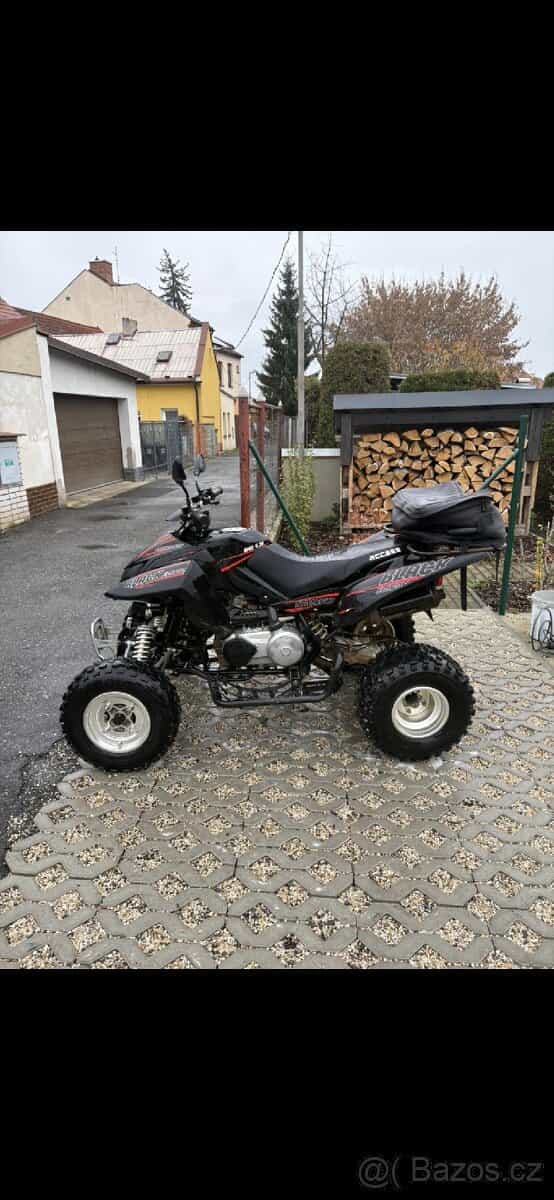 Čtyřkolka Access Tomahawk 400