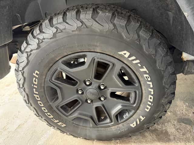 245/75 R17 BFGoodrich AT KO2 jeep alu disky 5ks