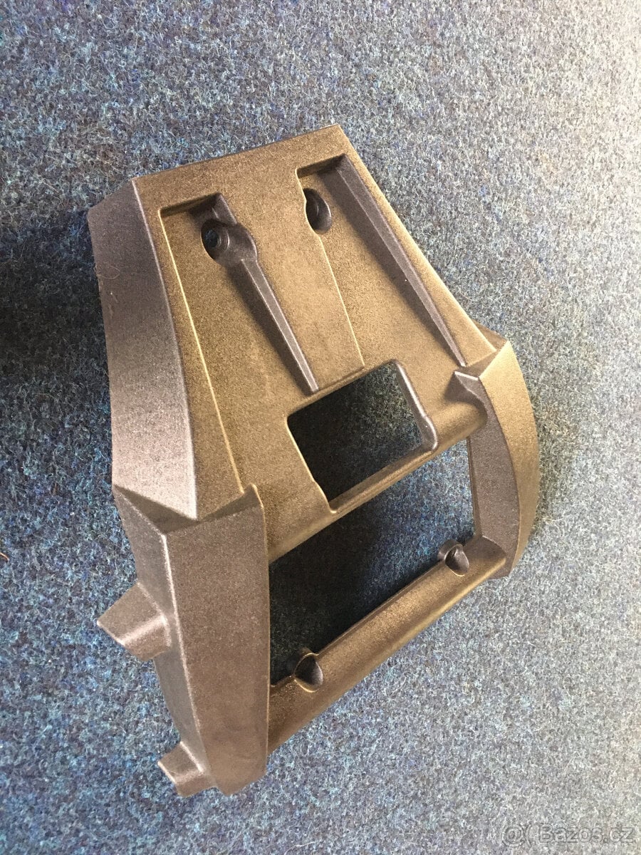 Přední nárazník Artic CAT