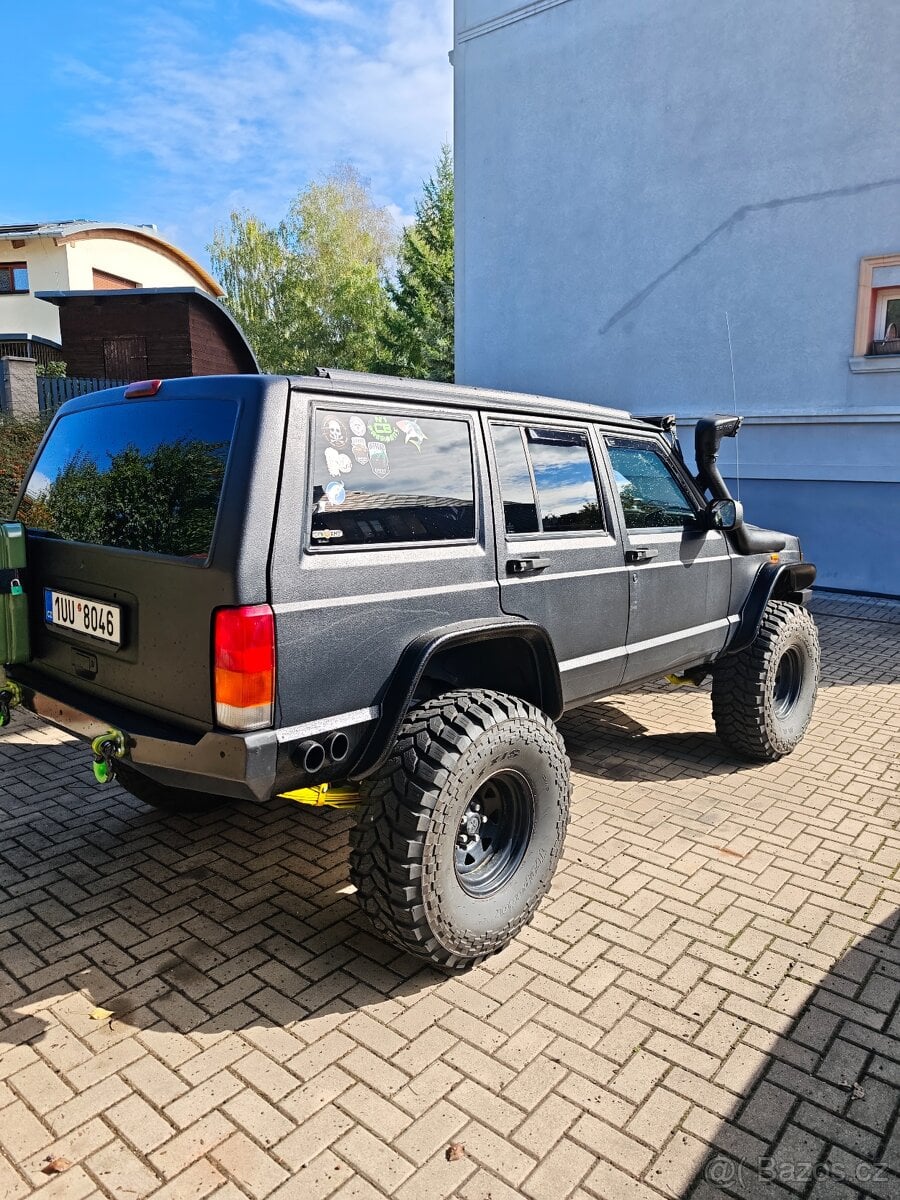 Jeep Cherokee xj 2.5 td offroad 4x4
