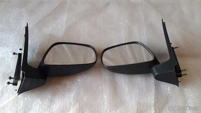 Nissan Navara D40 : Zrcátka