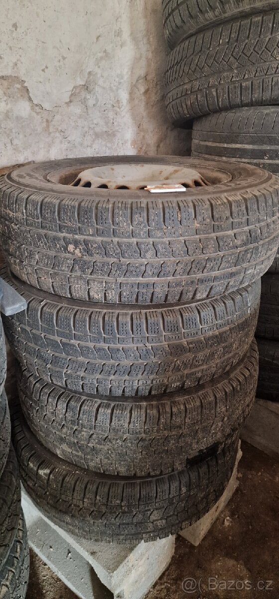 Zimní sada vw t5 215/65/16C 5x120 Klebr