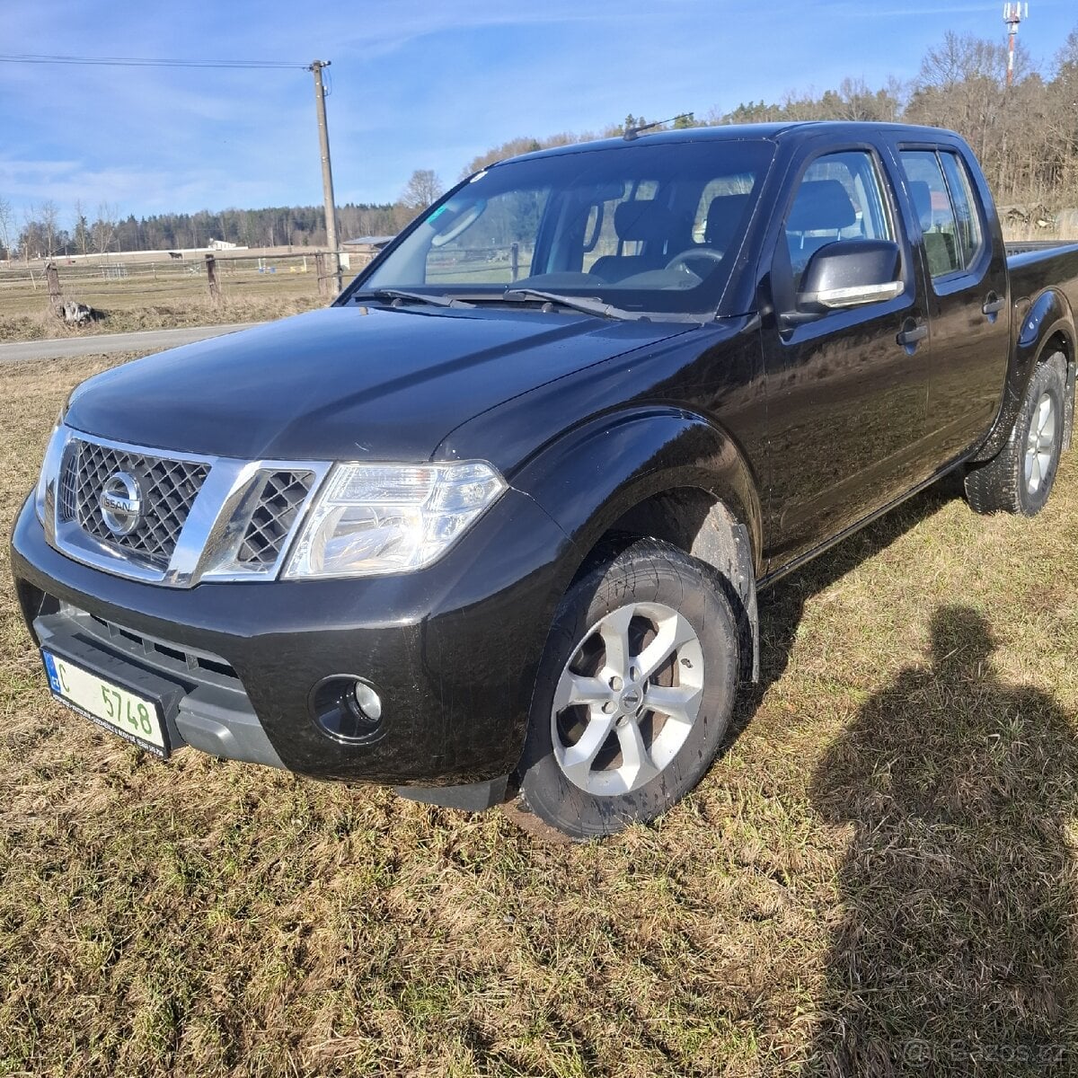Nissan navara 2.5 td 140kw 178tkm
