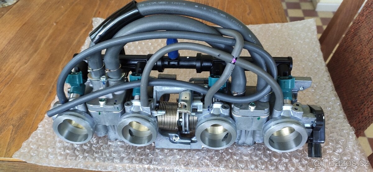 Teleso škrtiacej klapky Honda CBF1000