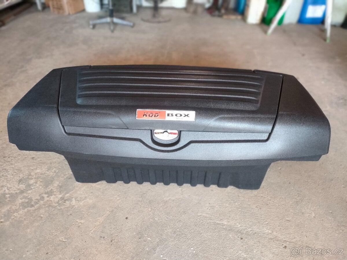 Box na korbu Toyota Hilux REVO