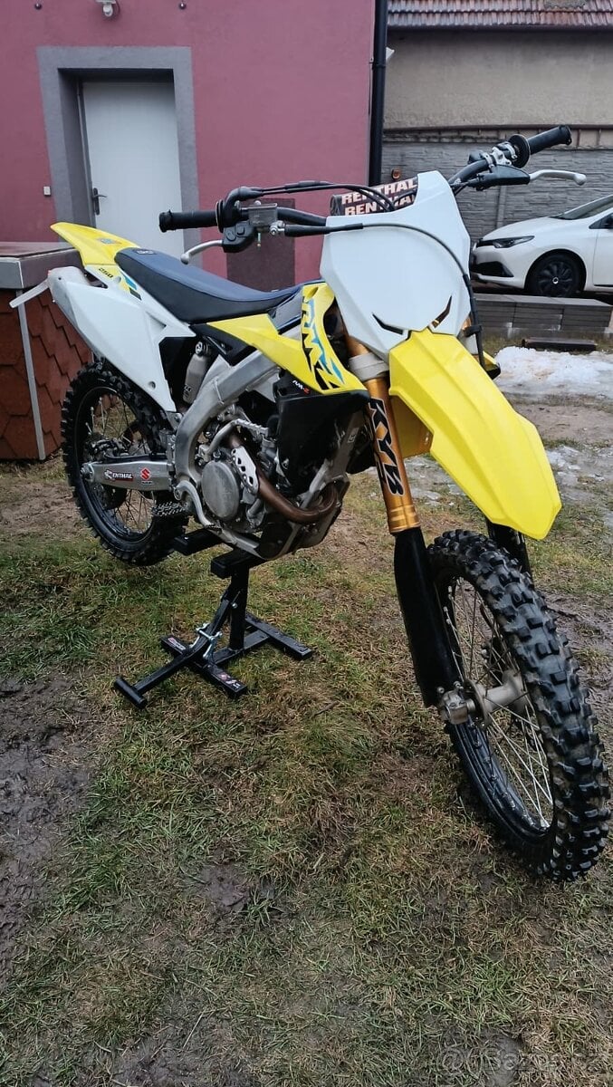 Suzuki RMZ 250 ( r.v. 2022 )