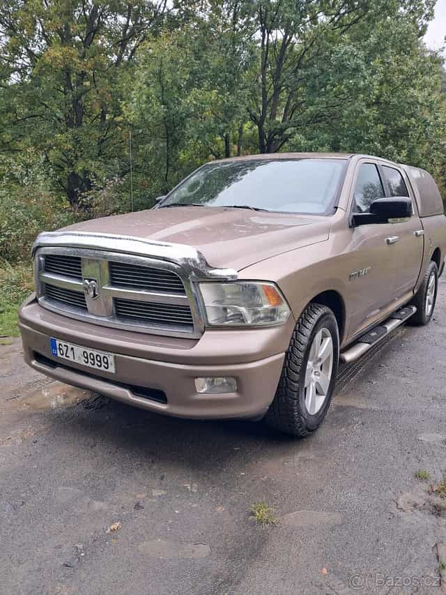 Prodám Dodge RAM 1500 HEMI 5,7 4x4 DPH