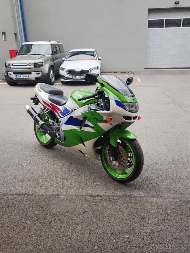 Prodám Kawasaki ZX6R 1998 ,STK 2029 ,naj. 60tis. Km