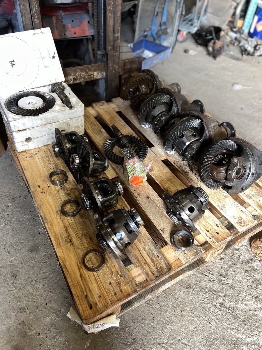 nissan patrol y61 diferencialy a prevody a uzávěrky