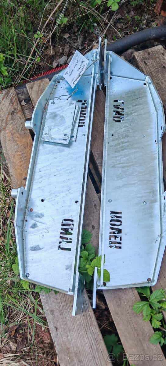 Prodám držák navijáku Land Rover Discovery 3