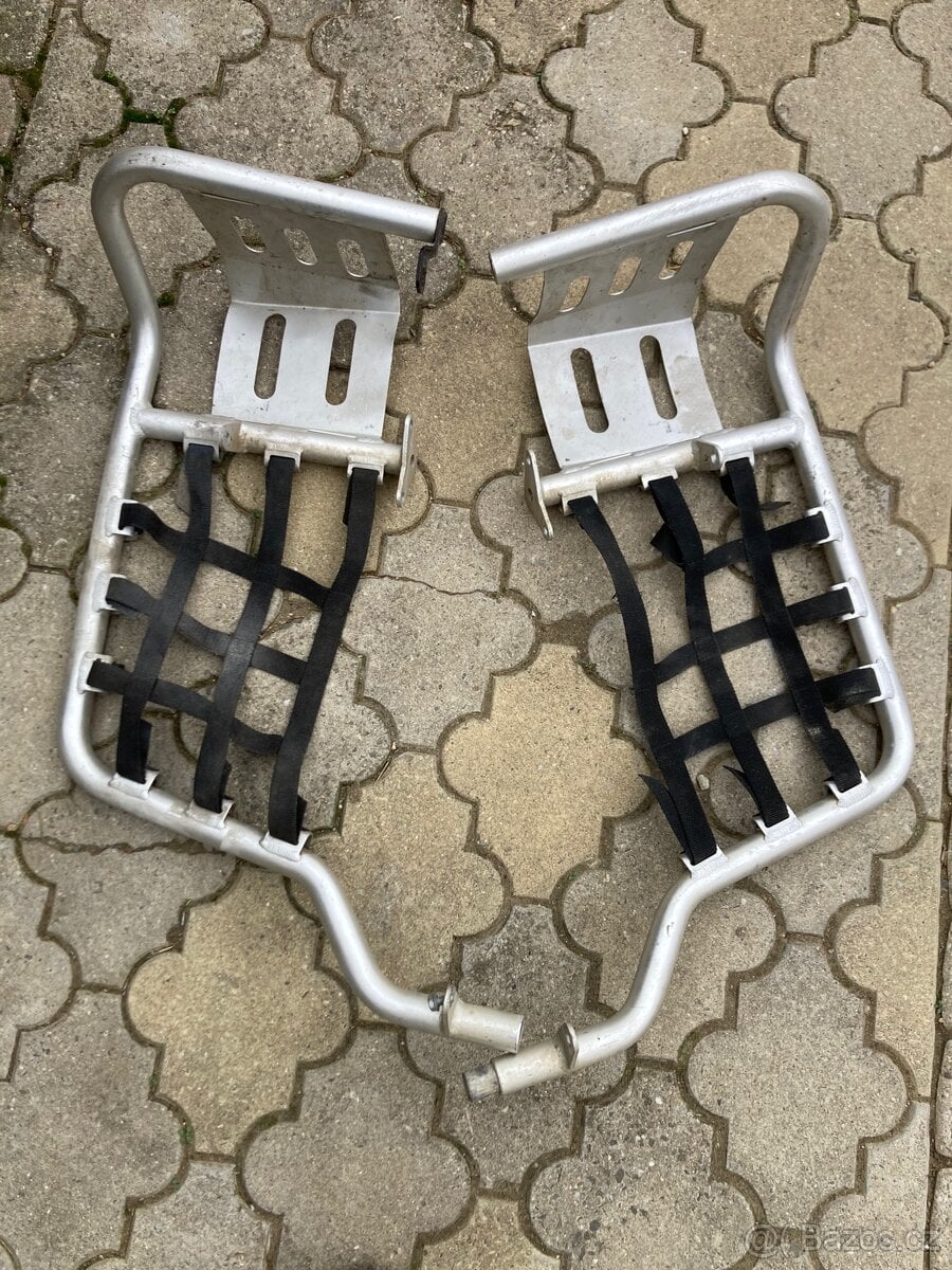 Nášlapy čtyrkolka access tomahawk