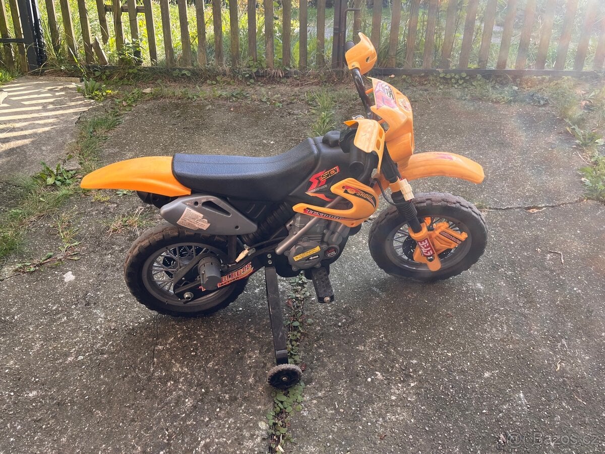 Dětský elektrický minibike. Nová baterie.
