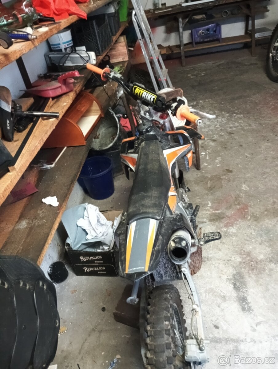 Lear moto 125 ccm