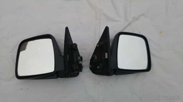 Suzuki Jimny - vnější zpětné zrcátko