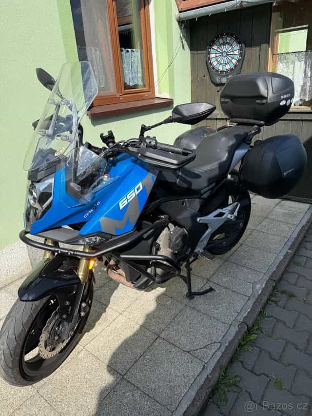 CFMOTO 650MT