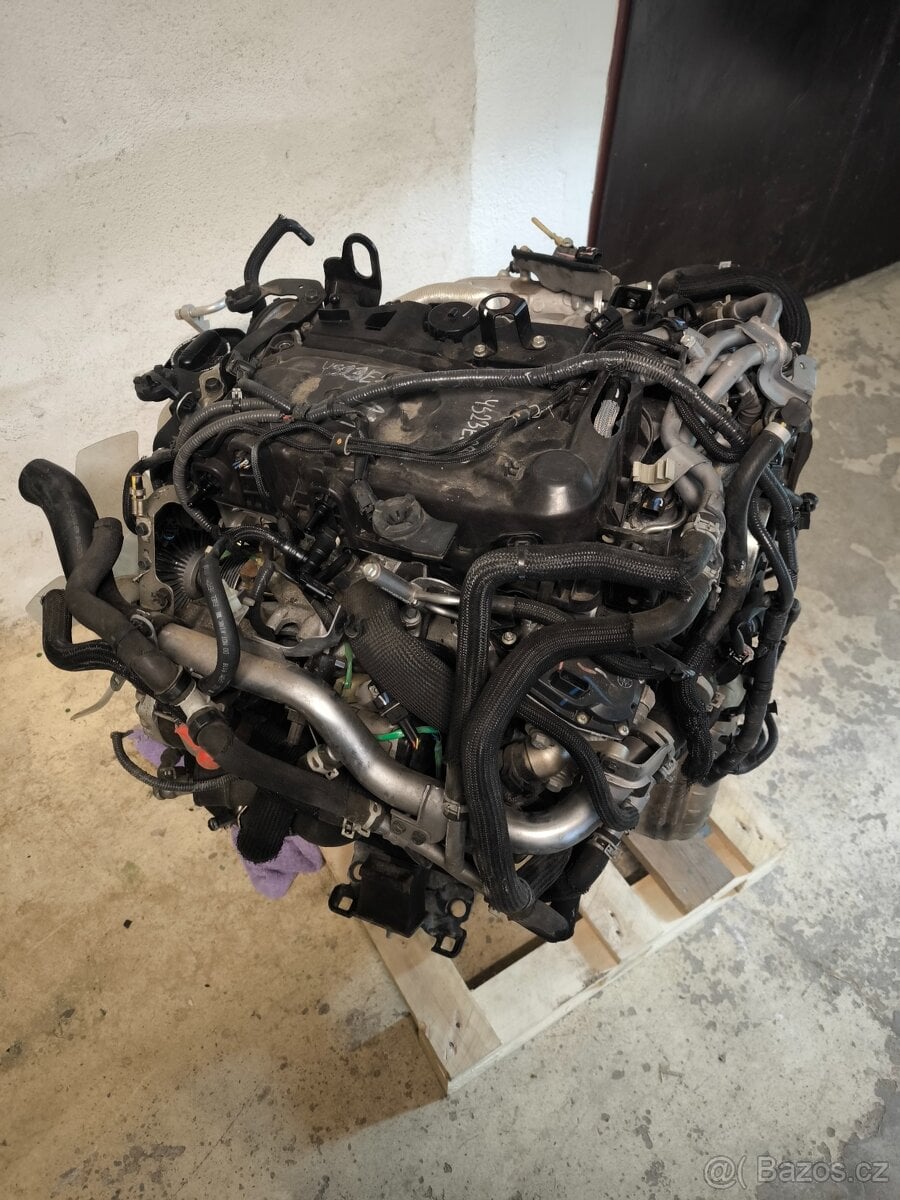 NISSAN NAVARA D23, D231, RV 2018 MOTOR 2,3DCI YS23 DDTT