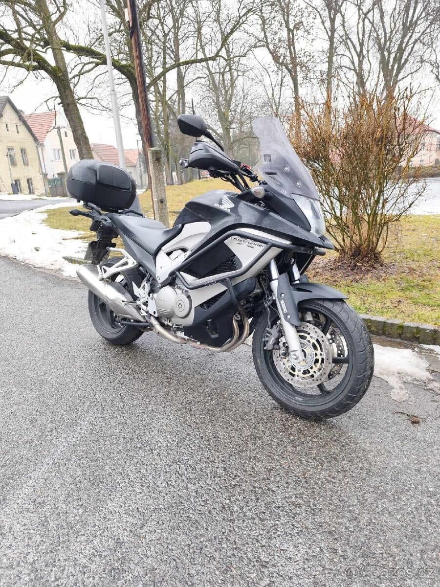 Honda VFR 800x crossrunner