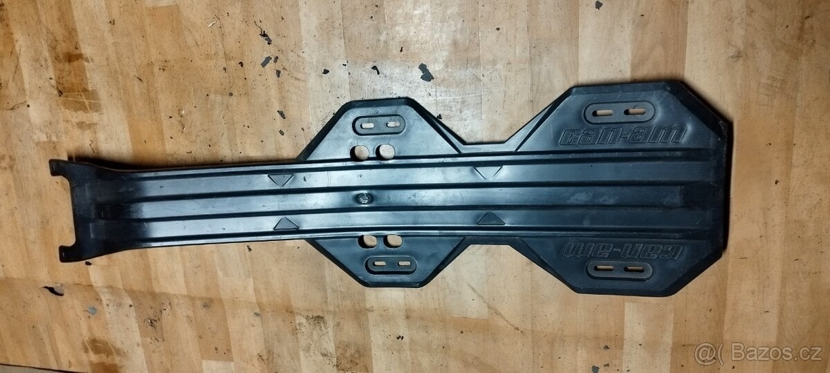 Can-Am Outlander Max G2 spodní kryt Nový