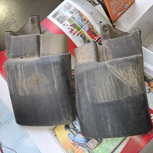 Jeep Wrangler TJ originální zástěrka