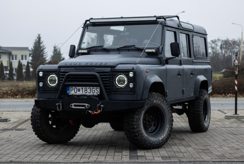 Land Rover Defender 110 SW, 90kW, (2007)