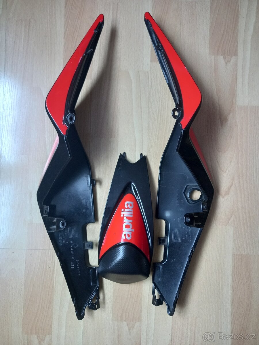 Aprilia Tuono V4