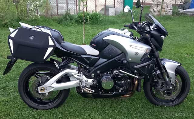 Prodám motocykl Suzuki GSX 1300 B-King