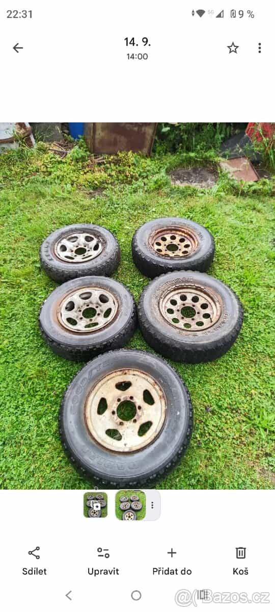 Kola na terénní auto.