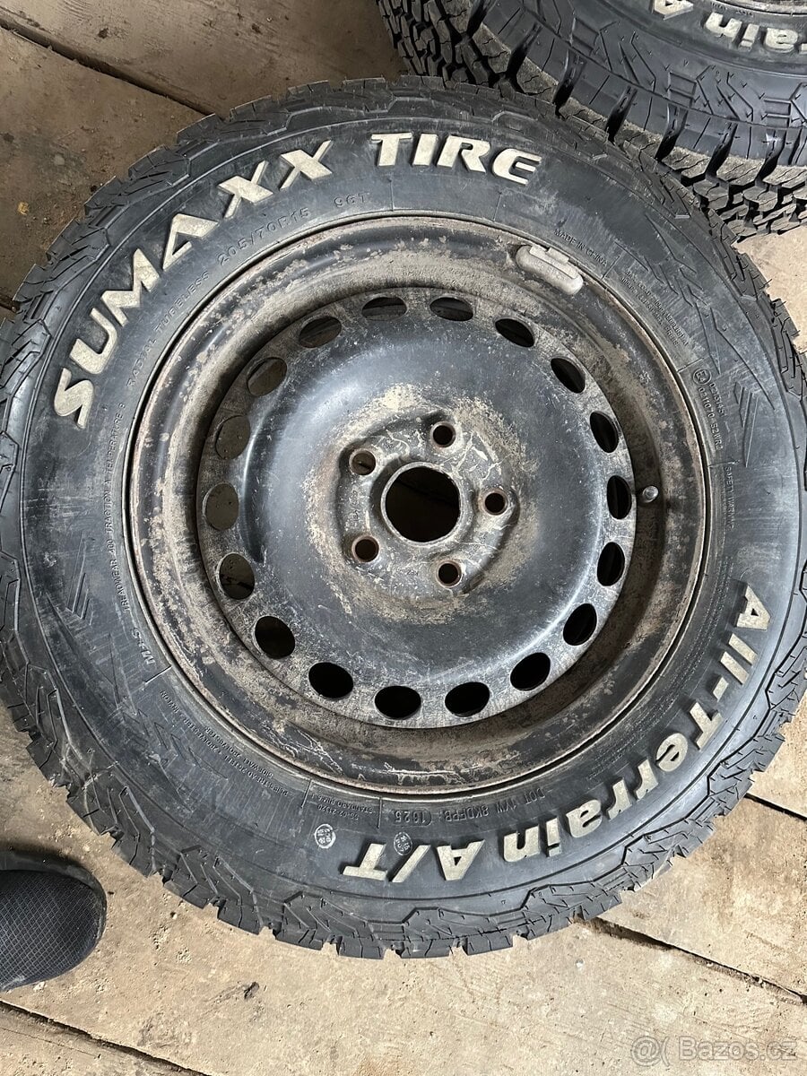 Pneumatiky 205/70 r15 offroad 5x112 disky