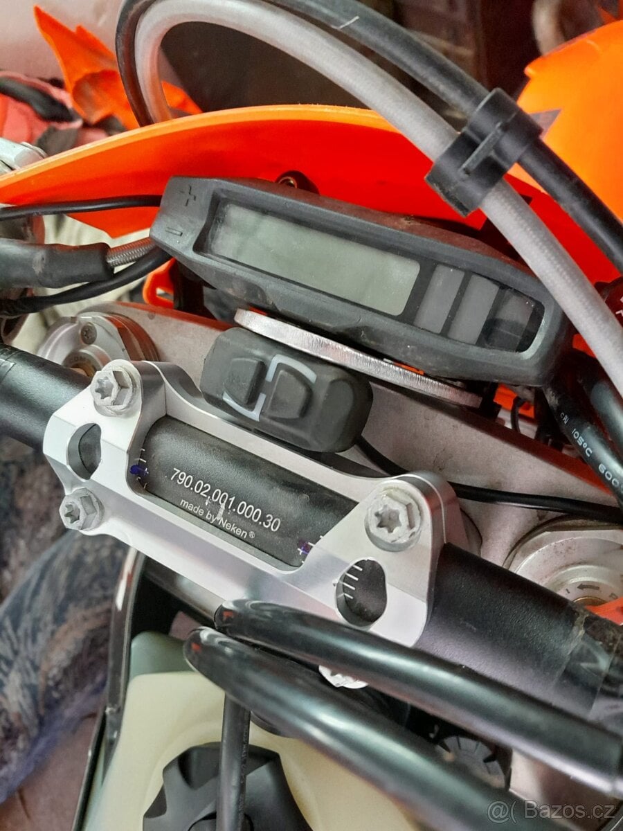 KTM EXC držák přepínače map 2024+