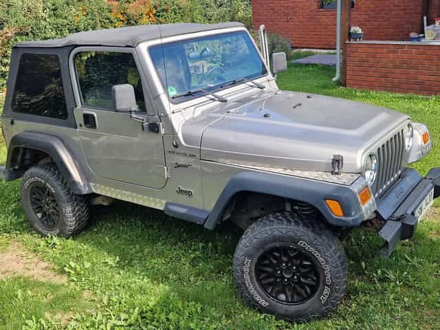 Jeep Wrangler TJ 2.5 Sport 4x4