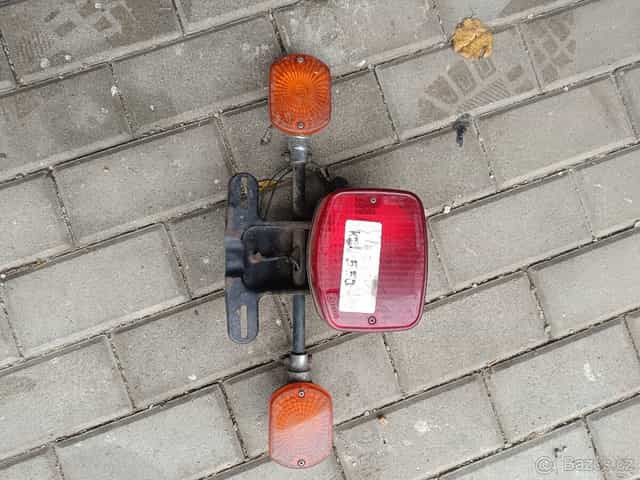 Zadní světlo s blinkry Kawasaki Z 750