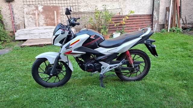 Honda CB125F