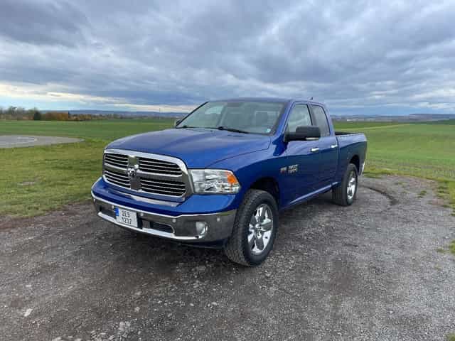 Dodge RAM 1500 5,7 HEMI TOP