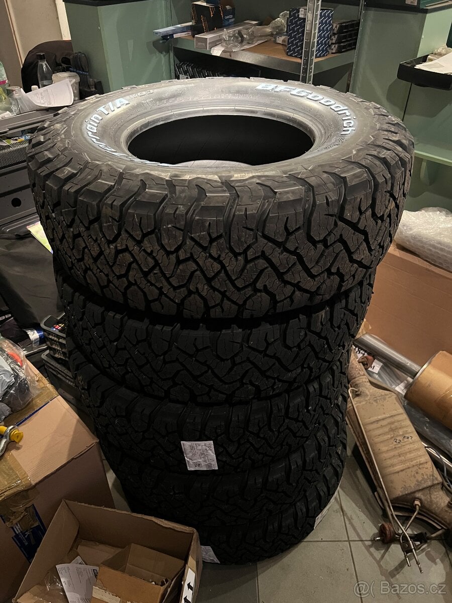 NOVÉ 5ks BFGoodrich All-terrain T/A KO3 265/75r16