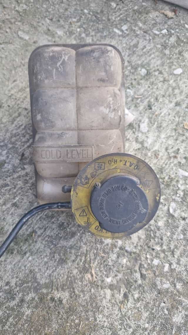 Prodám dílý na Land Rover Discovery