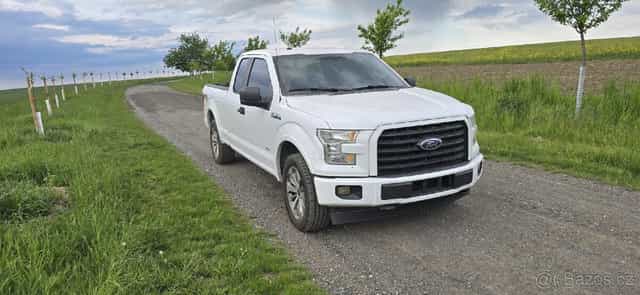 Ford F150 4x4 2.7 EcoBoost. Rok 2017