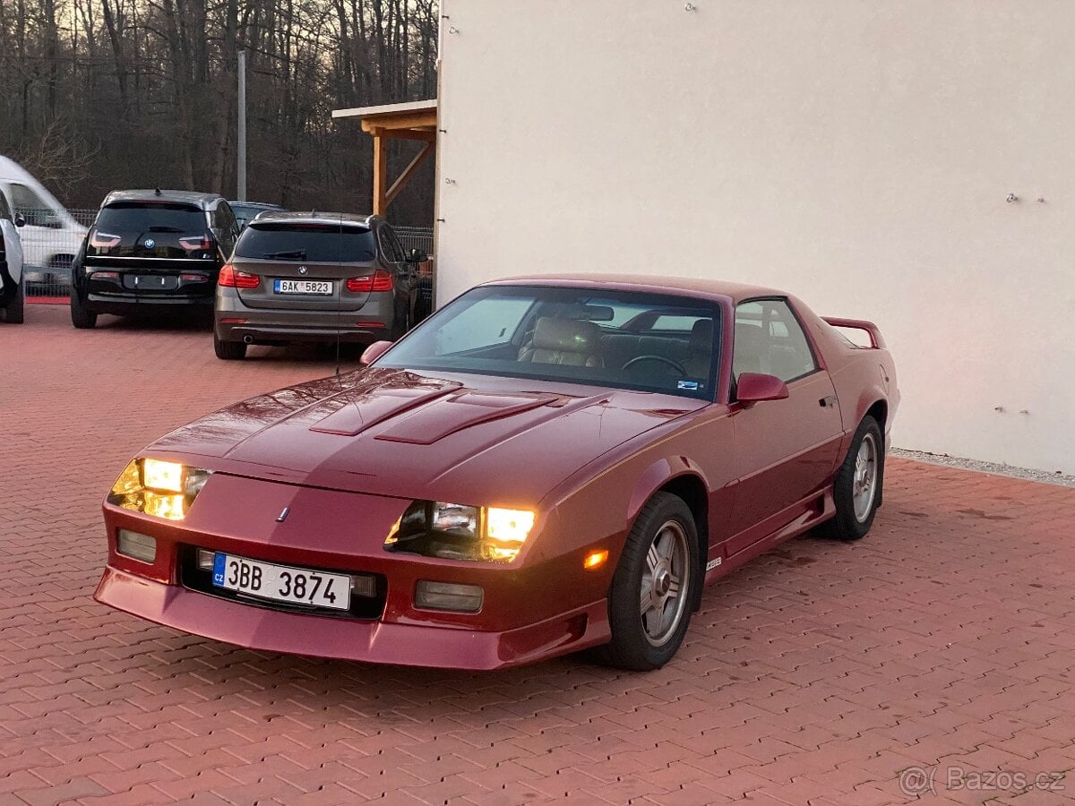 CHEVROLET CAMARO 5.7 RZ BÍLE CZ
