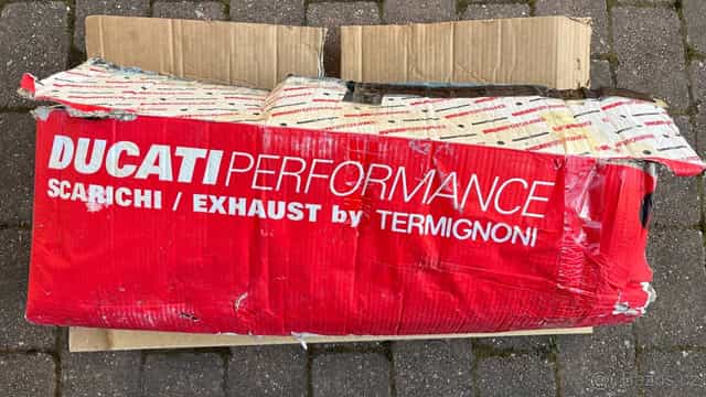 Ducati Monster S2R 1000