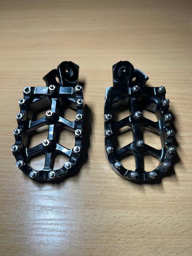 SURRON LBX stupačky