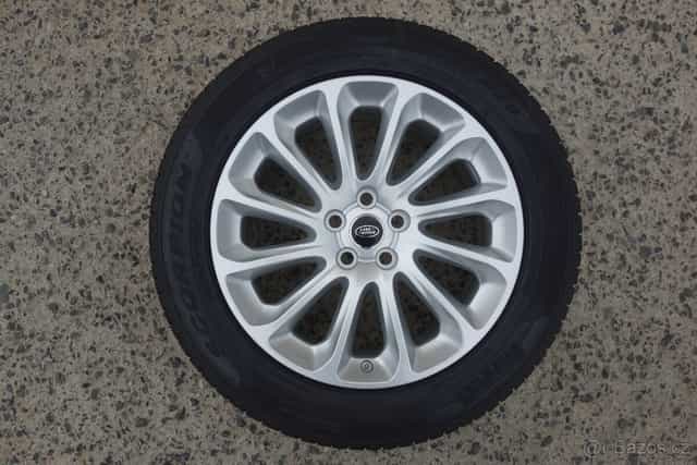 Range Rover, alu style 1065, 5x120 255/55/20 XL zimní, nové
